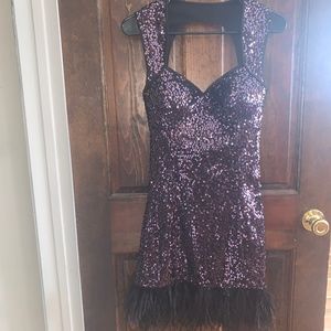 Guess sequin dress with feathers